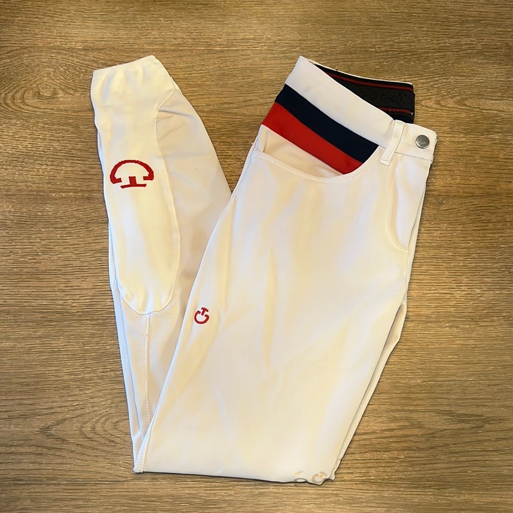 Cavalleria Toscana whites breaches | Size 38 IT
